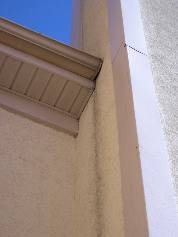 Stains Under Gutter